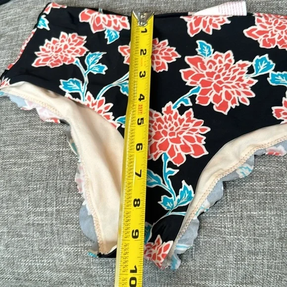 Vanilla Beach Women's Large Black Floral Bikini ruffles - Picture 7 of 14